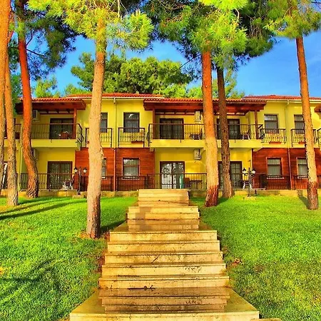 Szálloda Dardanos Yerleskesi 5*