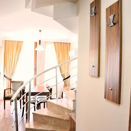 Szálloda Dardanos Yerleskesi