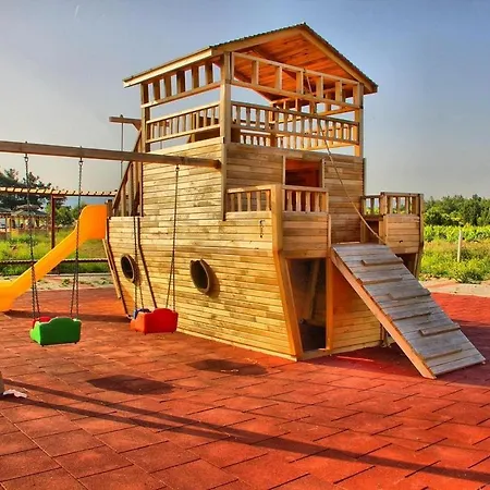 Szálloda Dardanos Yerleskesi 5*