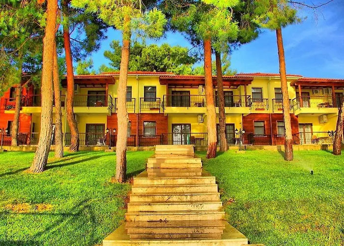 Отель Dardanos Yerleskesi 5*